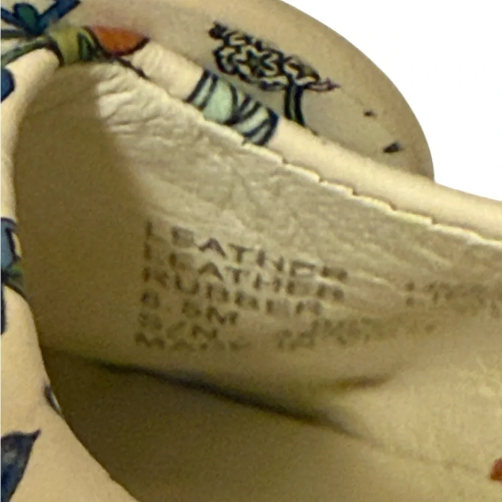 Tory Burch Minnie Ivory Meadow Folly Travel Ballet Flats, in great conditions